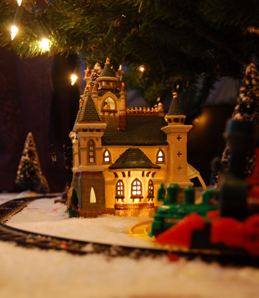 Train to Christmas